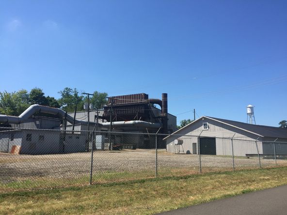 283 N Main St, Fredericktown, OH 43019